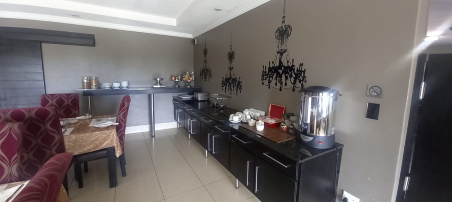 7 Bedroom Property for Sale in Lilyvale S H Free State